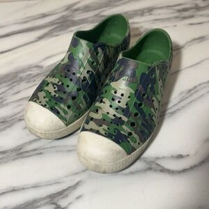 Native Jefferson Camo Print Slip On Shoes Toddler Size 13